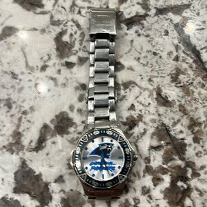Carolina Panthers 🐆 old school 🏫 retro vintage watch needs battery good watch